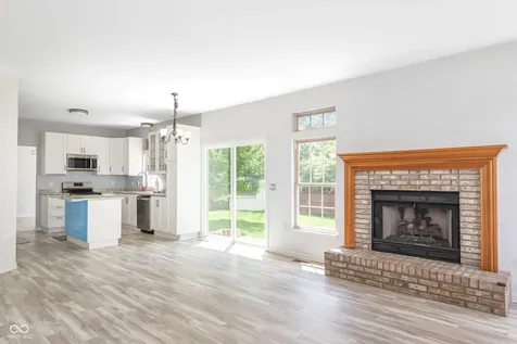 6336 Fountain Springs Boulevard Indianapolis IN 46236