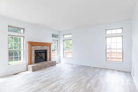 6336 Fountain Springs Boulevard Indianapolis IN 46236