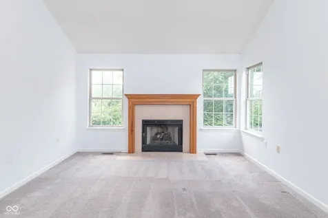 6336 Fountain Springs Boulevard Indianapolis IN 46236