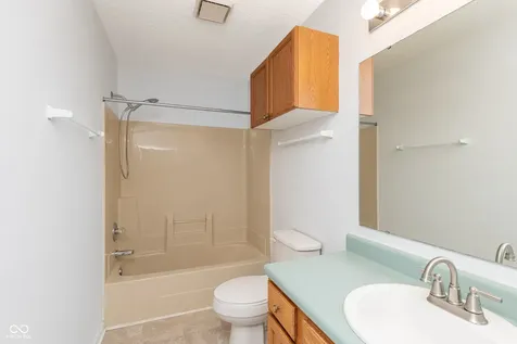 6336 Fountain Springs Boulevard Indianapolis IN 46236