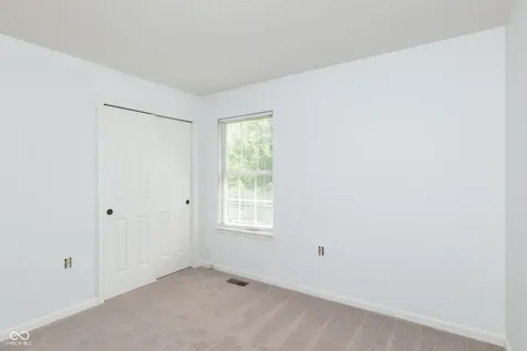 6336 Fountain Springs Boulevard Indianapolis IN 46236