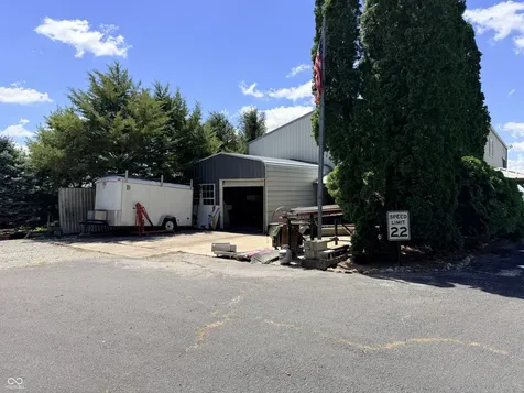 10141 W 900 N Colfax IN 46035