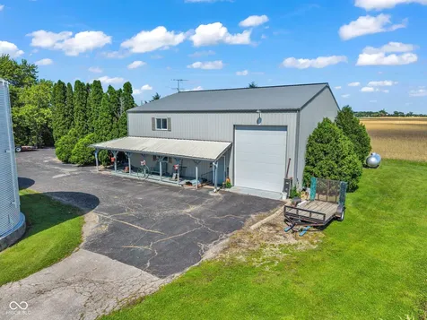 10141 W 900 N Colfax IN 46035