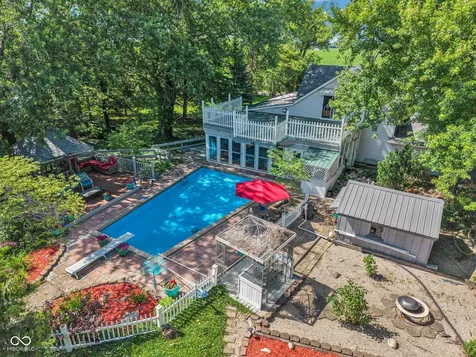10141 W 900 N Colfax IN 46035