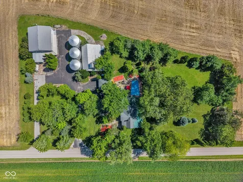 10141 W 900 N Colfax IN 46035