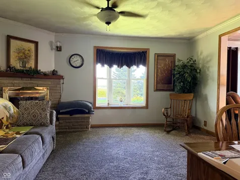 10141 W 900 N Colfax IN 46035