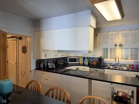 10141 W 900 N Colfax IN 46035