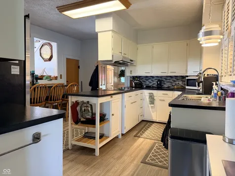 10141 W 900 N Colfax IN 46035