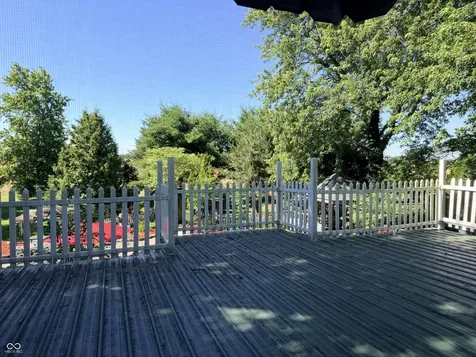 10141 W 900 N Colfax IN 46035