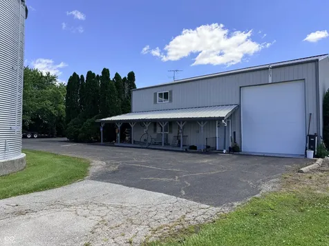 10141 W 900 N Colfax IN 46035