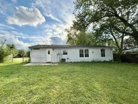 107 N Boehning Street Indianapolis IN 46219