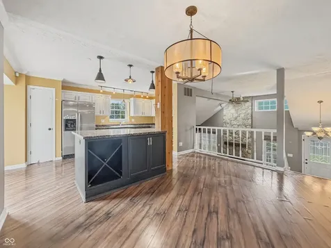 9328 Homeside Drive Indianapolis IN 46250