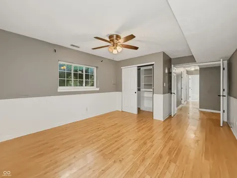 9328 Homeside Drive Indianapolis IN 46250