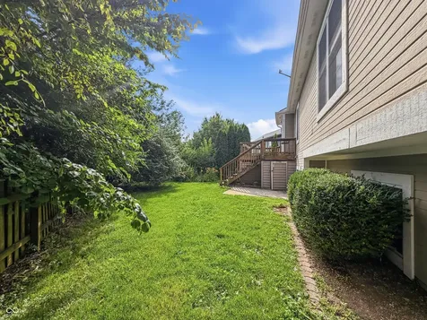 9328 Homeside Drive Indianapolis IN 46250