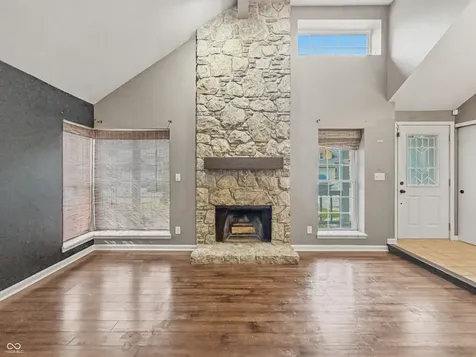 9328 Homeside Drive Indianapolis IN 46250