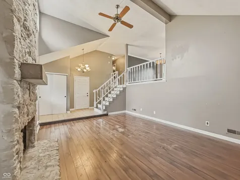 9328 Homeside Drive Indianapolis IN 46250