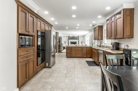 6405 Landborough North Drive Indianapolis IN 46220