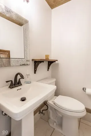 6405 Landborough North Drive Indianapolis IN 46220