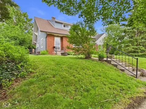 829 N Lesley Avenue Indianapolis IN 46219