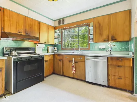 829 N Lesley Avenue Indianapolis IN 46219