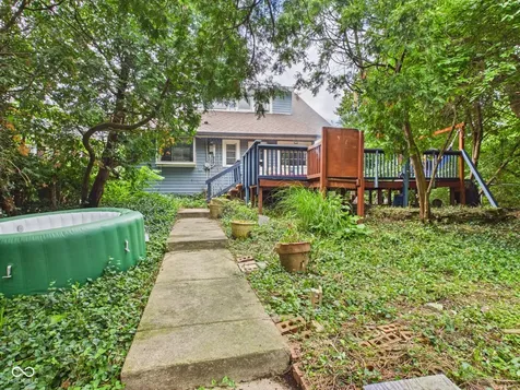829 N Lesley Avenue Indianapolis IN 46219