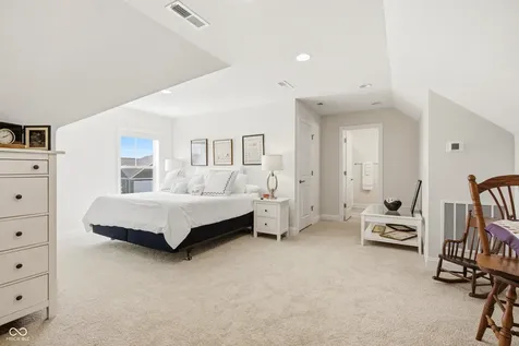 14892 Higgins Drive Westfield IN 46074
