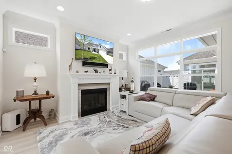 14892 Higgins Drive Westfield IN 46074