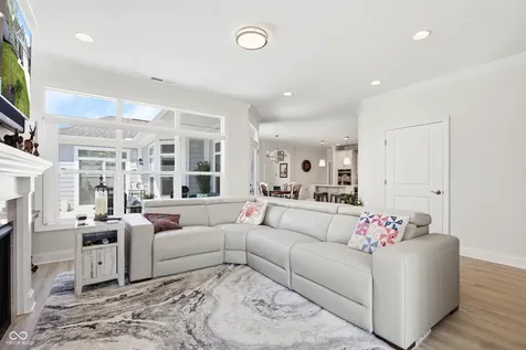 14892 Higgins Drive Westfield IN 46074