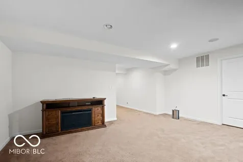 761 Reunion Lane Greenwood IN 46143