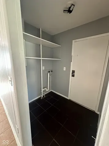 3921 Malibu Drive Indianapolis IN 46226