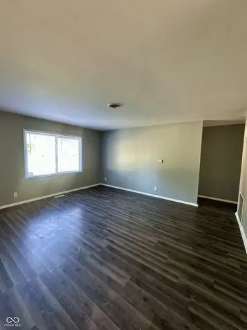 3921 Malibu Drive Indianapolis IN 46226
