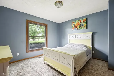 10332 Vandergriff Road Indianapolis IN 46239