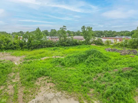 4525 N Shadeland Avenue Indianapolis IN 46226