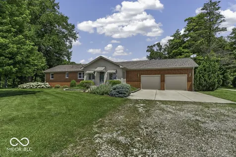 3562 E 600 N Whiteland IN 46184