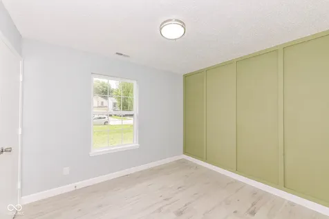 652 Meadows Edge Lane Indianapolis IN 46217