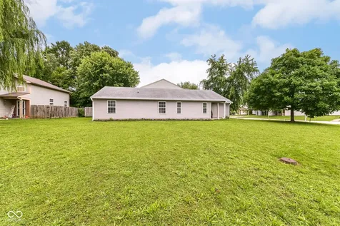 652 Meadows Edge Lane Indianapolis IN 46217