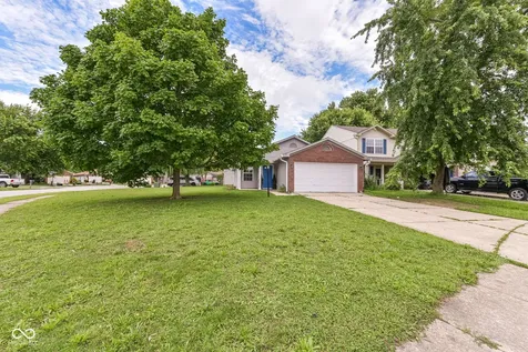 652 Meadows Edge Lane Indianapolis IN 46217