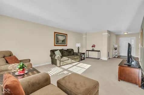 4743 Maroon Drive Plainfield IN 46168