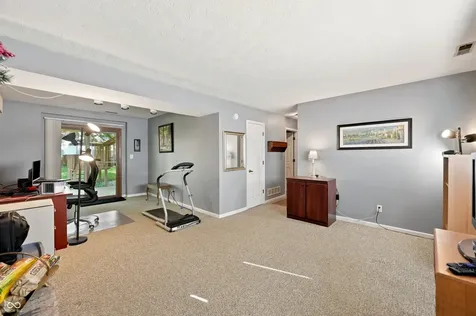 8968 Sunglow Court Indianapolis IN 46231