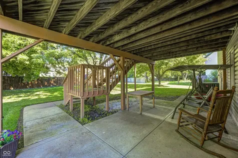 8968 Sunglow Court Indianapolis IN 46231
