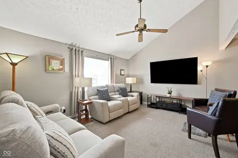 8968 Sunglow Court Indianapolis IN 46231