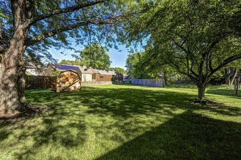 8968 Sunglow Court Indianapolis IN 46231