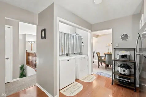 8968 Sunglow Court Indianapolis IN 46231