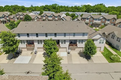 8348 Codesa Way Indianapolis IN 46278