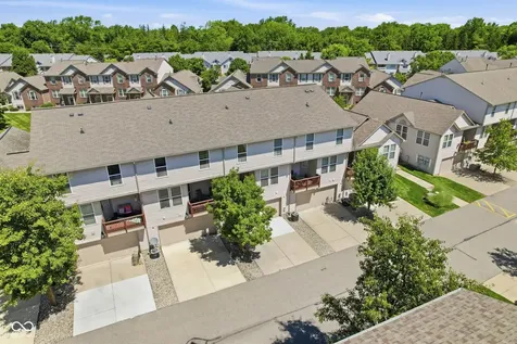 8348 Codesa Way Indianapolis IN 46278