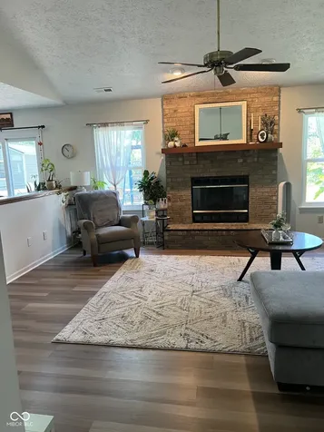 4331 Tarragon Drive Indianapolis IN 46237