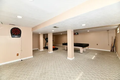 6721 Live Oak Road Indianapolis IN 46214