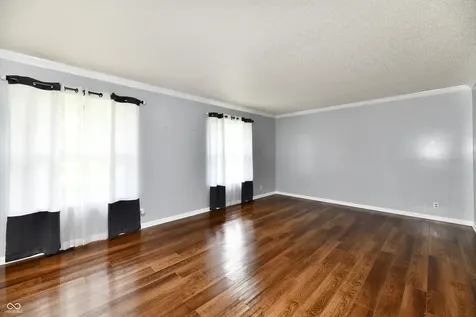 6721 Live Oak Road Indianapolis IN 46214