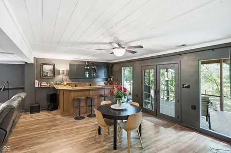 1954 Lakeview Drive Avon IN 46123