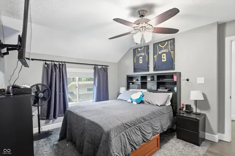 1954 Lakeview Drive Avon IN 46123